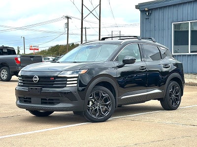 2025 Nissan Kicks SR FWD
