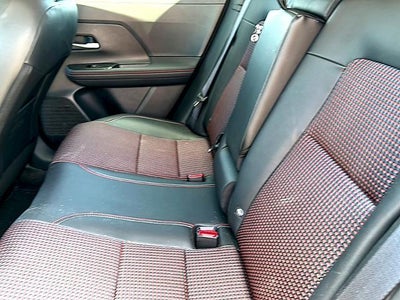 2025 Nissan Kicks SR FWD