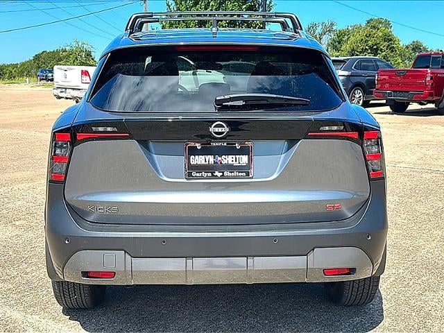 2025 Nissan Kicks SR FWD