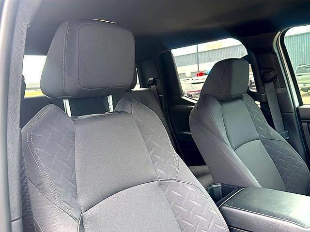 2025 Toyota Tacoma 2WD 2WD SR Double Cab 5' Bed AT (GS)