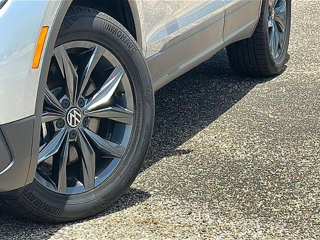 2023 Volkswagen Tiguan 2.0T SE FWD
