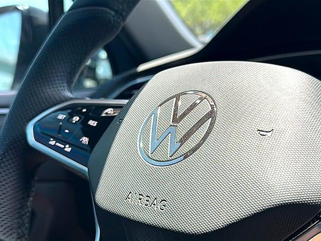 2022 Volkswagen Tiguan 2.0T SE R-Line Black FWD