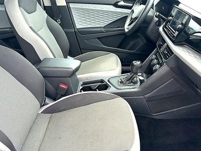 2023 Volkswagen Taos S FWD