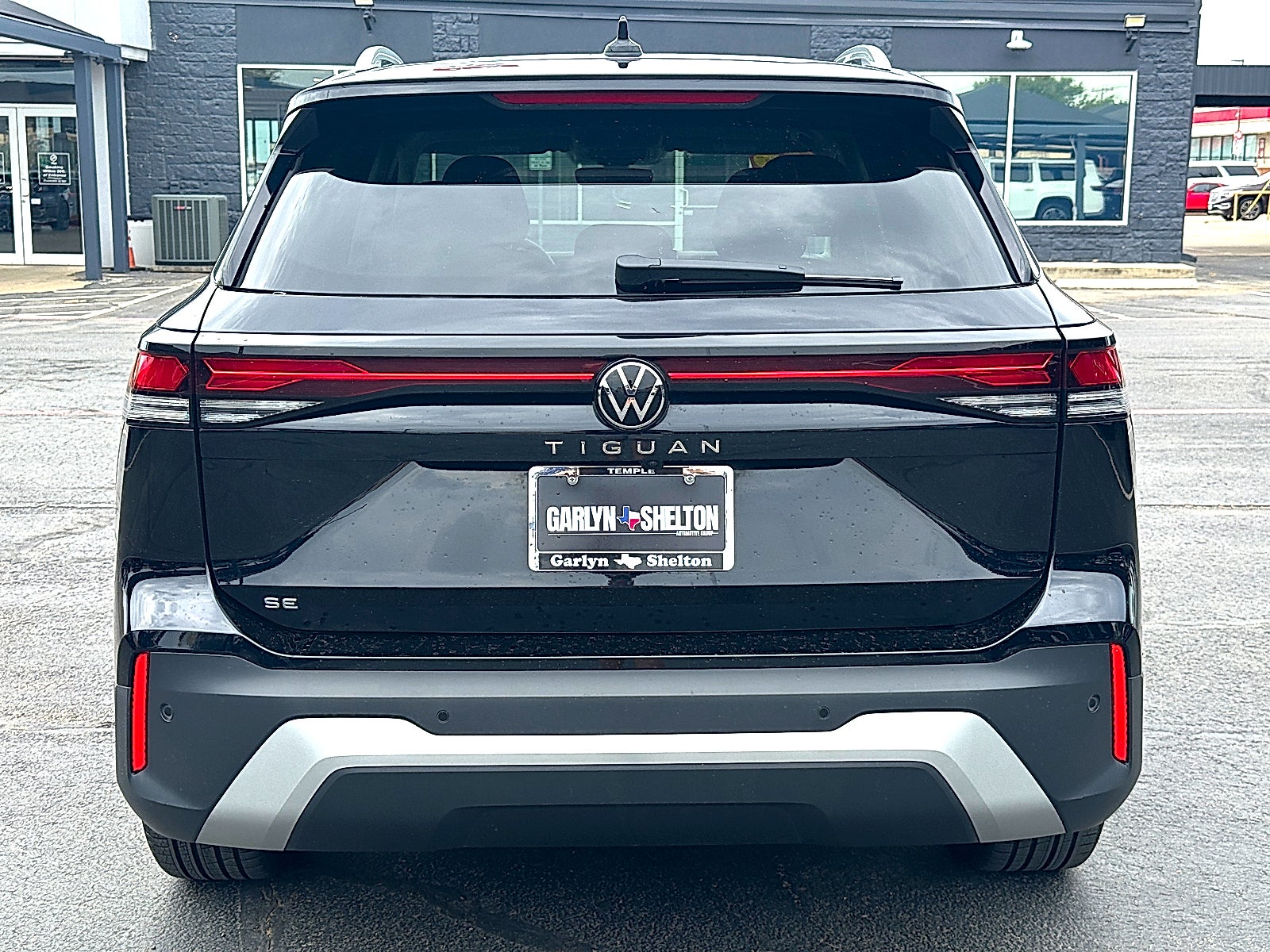 2026 Volkswagen Tiguan SE