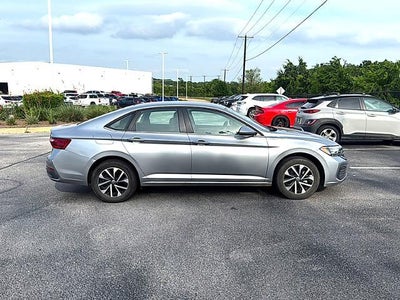 2024 Volkswagen Jetta S Auto