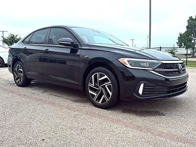 2024 Volkswagen Jetta SEL Auto