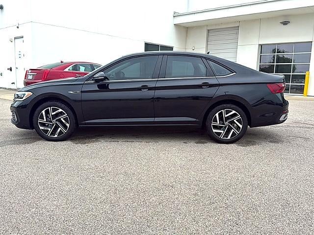 2024 Volkswagen Jetta SEL Auto