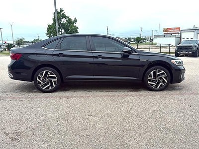 2024 Volkswagen Jetta SEL Auto