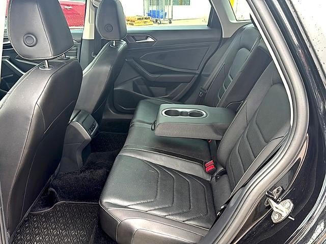 2024 Volkswagen Jetta SEL Auto