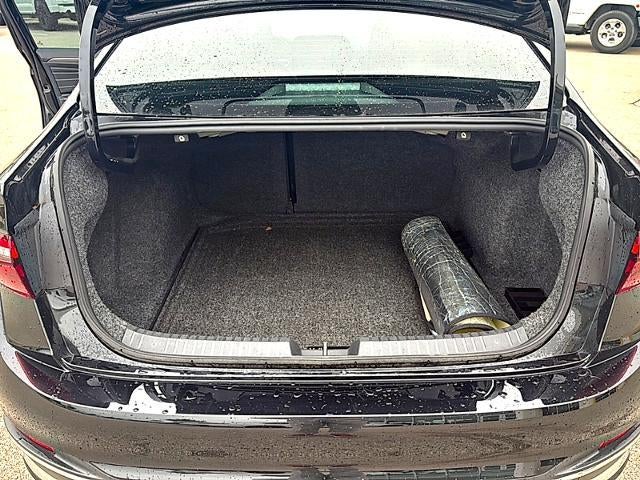 2024 Volkswagen Jetta SEL Auto