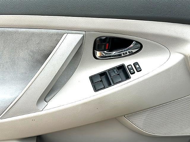 2008 Toyota Camry 4dr Sdn I4 Auto LE (Natl)