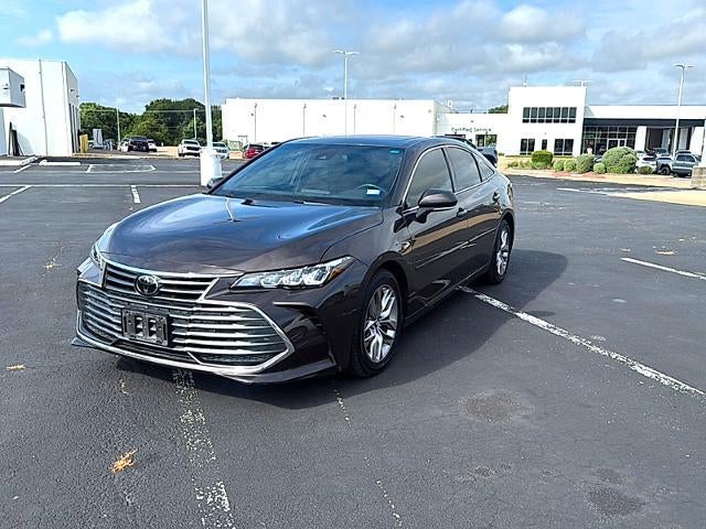 2019 Toyota Avalon XLE (SE)