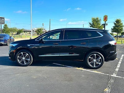 2022 Buick Enclave Essence FWD