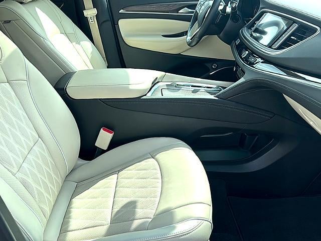 2024 Buick Enclave Avenir AWD