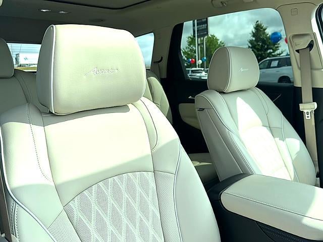 2024 Buick Enclave Avenir AWD
