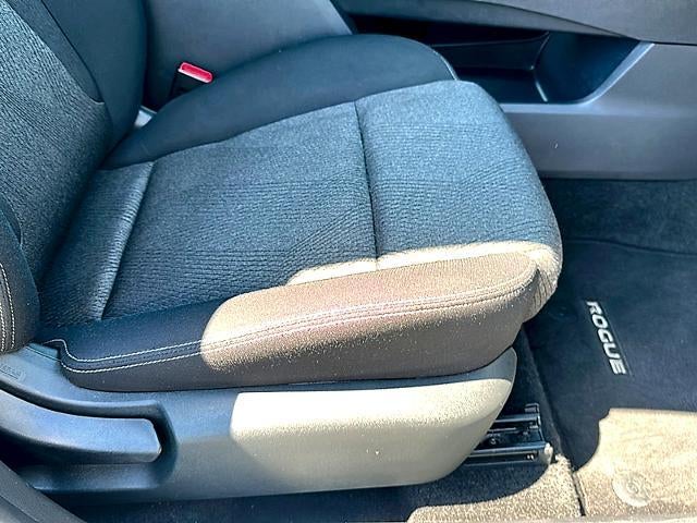 2024 Nissan Rogue FWD SV