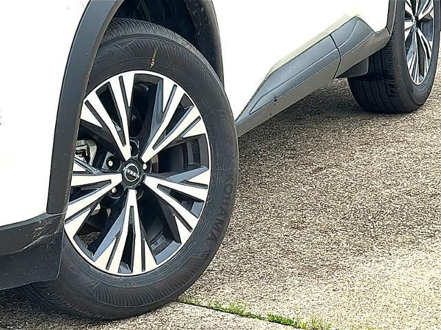 2023 Nissan Rogue FWD SV