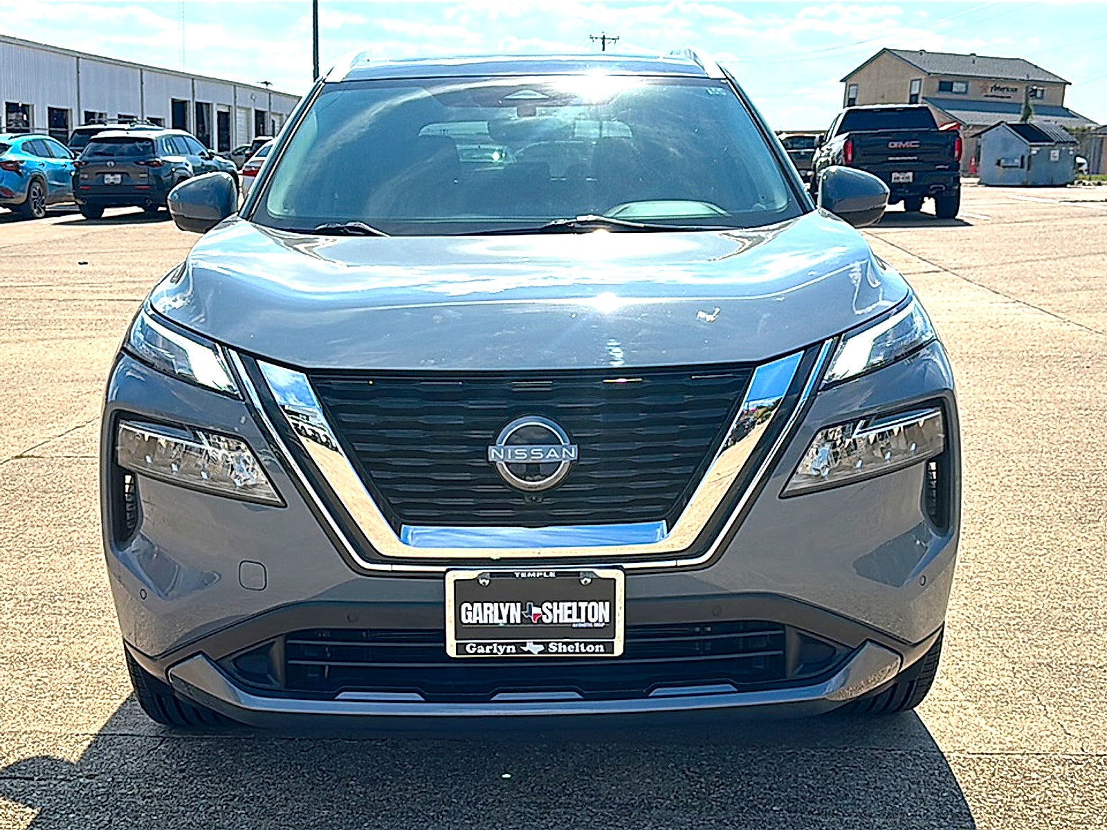 2023 Nissan Rogue SL FWD
