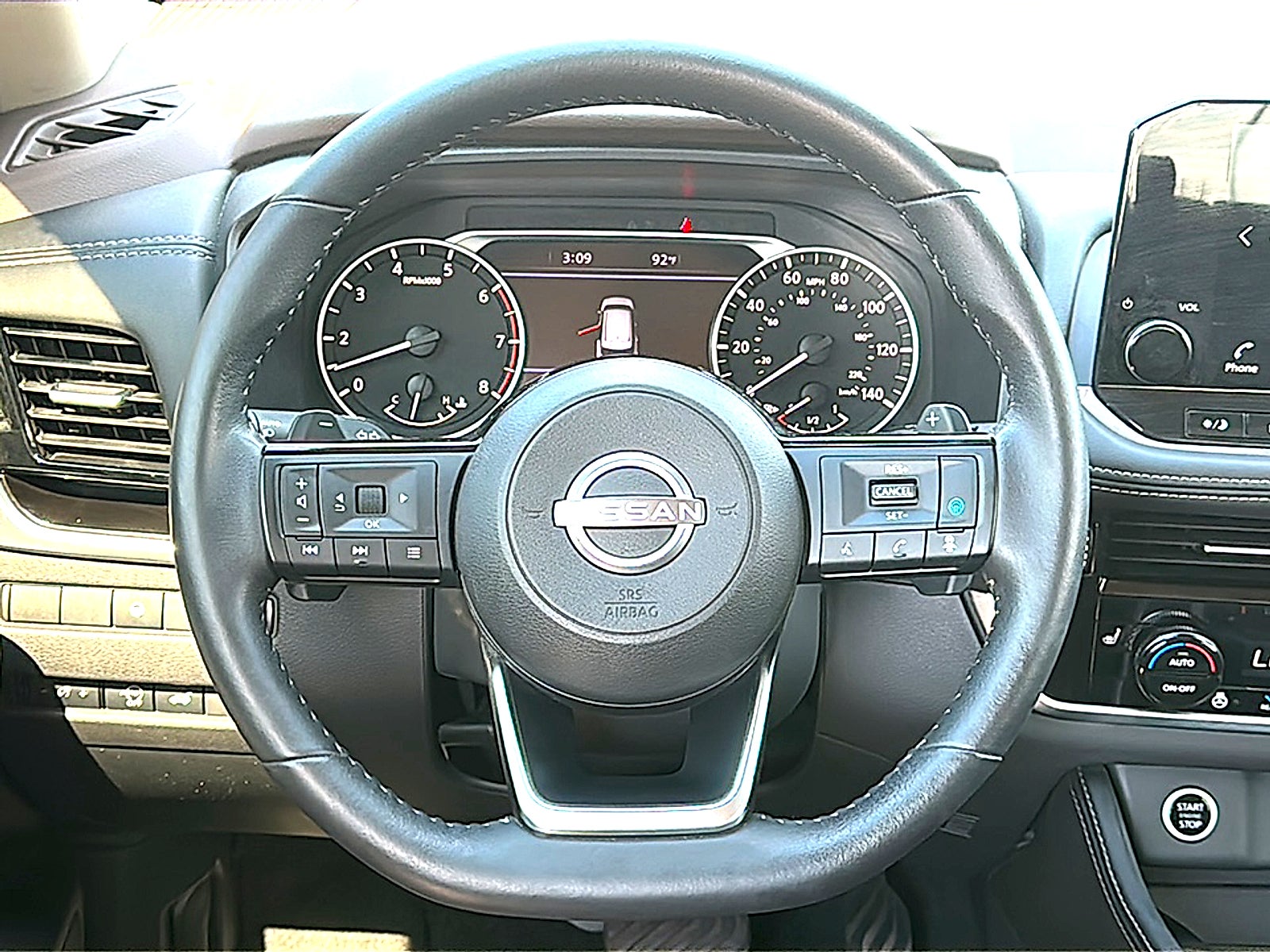 2023 Nissan Rogue SL FWD