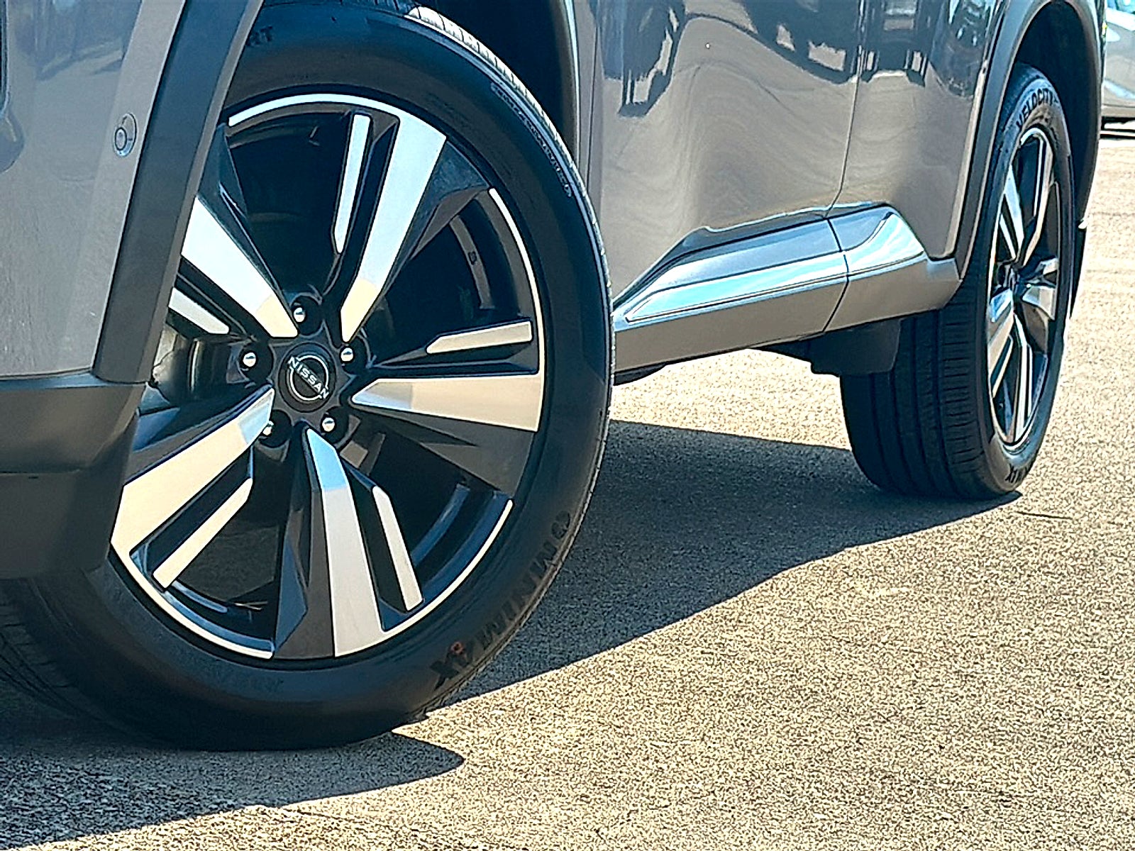 2023 Nissan Rogue SL FWD