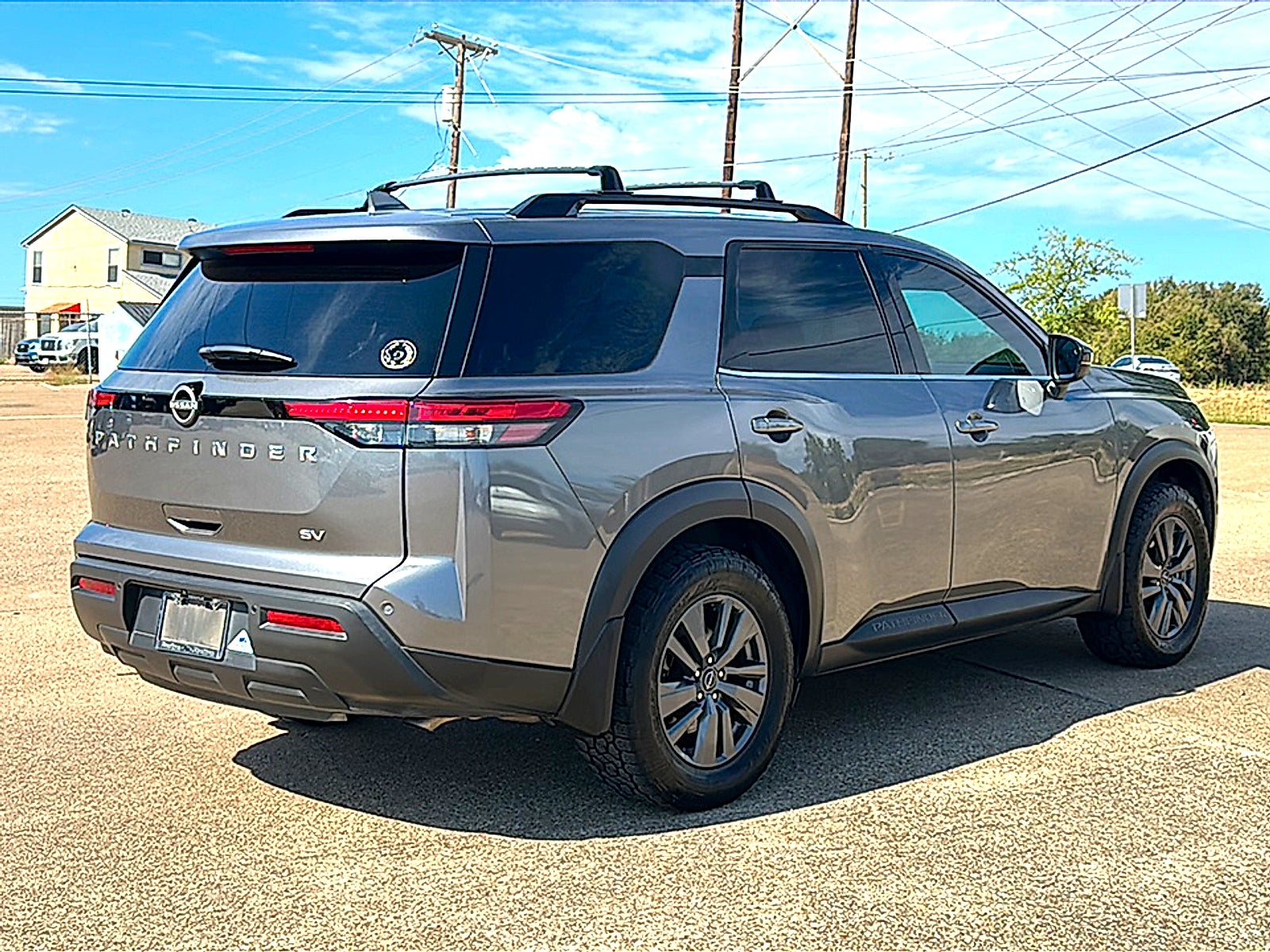 2022 Nissan Pathfinder SV 2WD