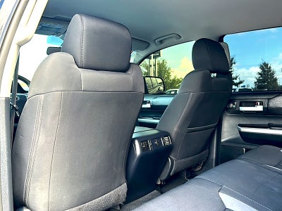 2017 Toyota Tundra SR5 5.7L V8