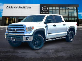 2017 Toyota Tundra SR5 5.7L V8