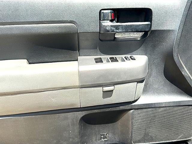 2013 Toyota Tundra 2WD Truck 2WD Double Cab Standard Bed 4.6L V8 (Natl)
