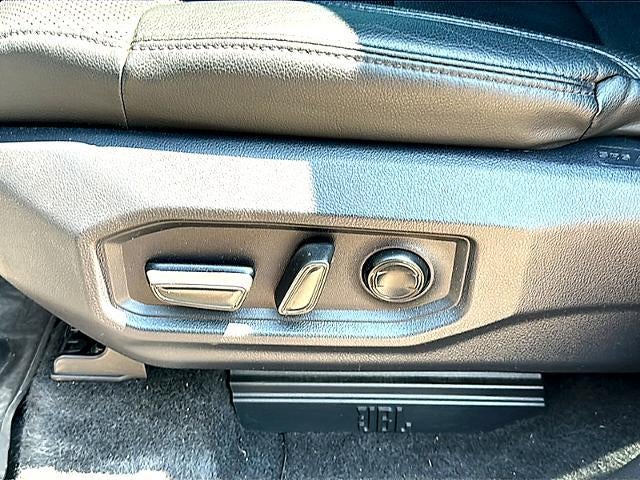 2025 Toyota Tundra 4WD 4WD Limited CrewMax 5.5' Bed (Natl)