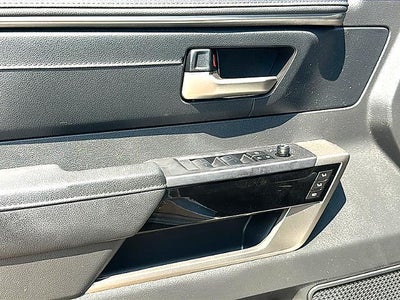 2025 Toyota Tundra 4WD 4WD Limited CrewMax 5.5' Bed (Natl)