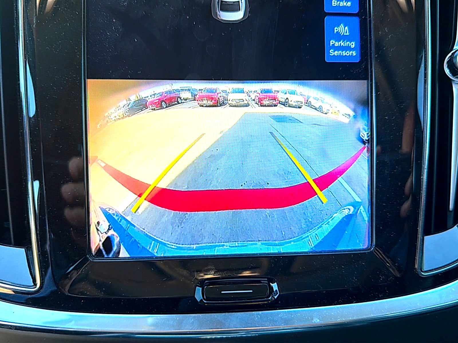 2024 Volvo S60 B5 Core Dark Theme