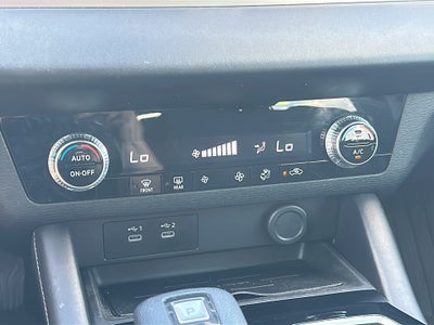 2025 Mitsubishi Outlander ES 2.5 2WD