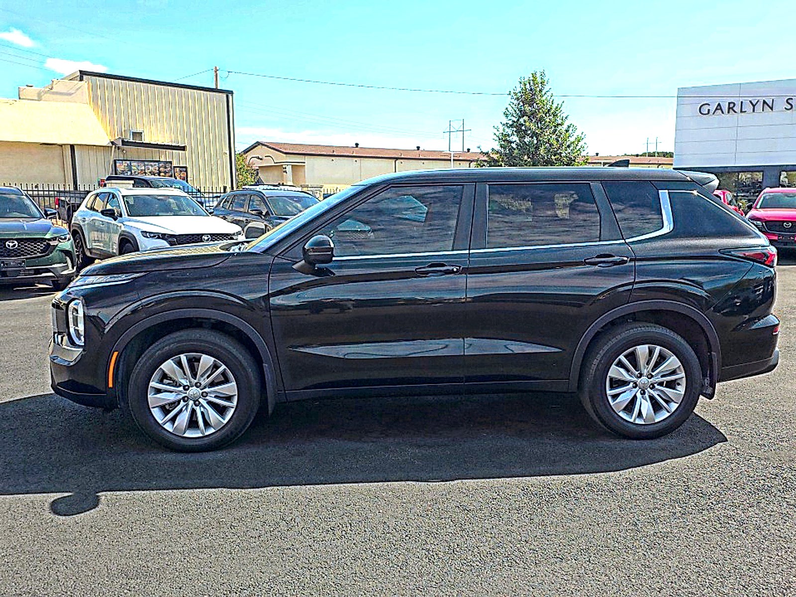 2025 Mitsubishi Outlander ES 2.5 2WD