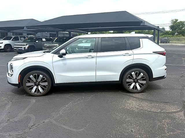 2025 Mitsubishi Outlander SE FWD
