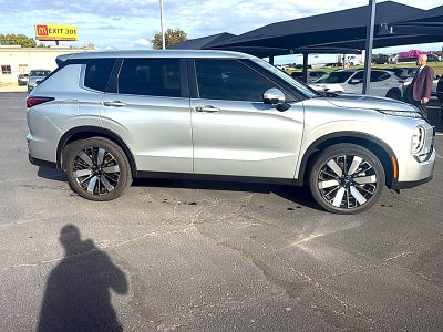 2025 Mitsubishi Outlander SE 2.5 2WD