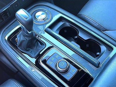 2022 Nissan Armada SL 2WD
