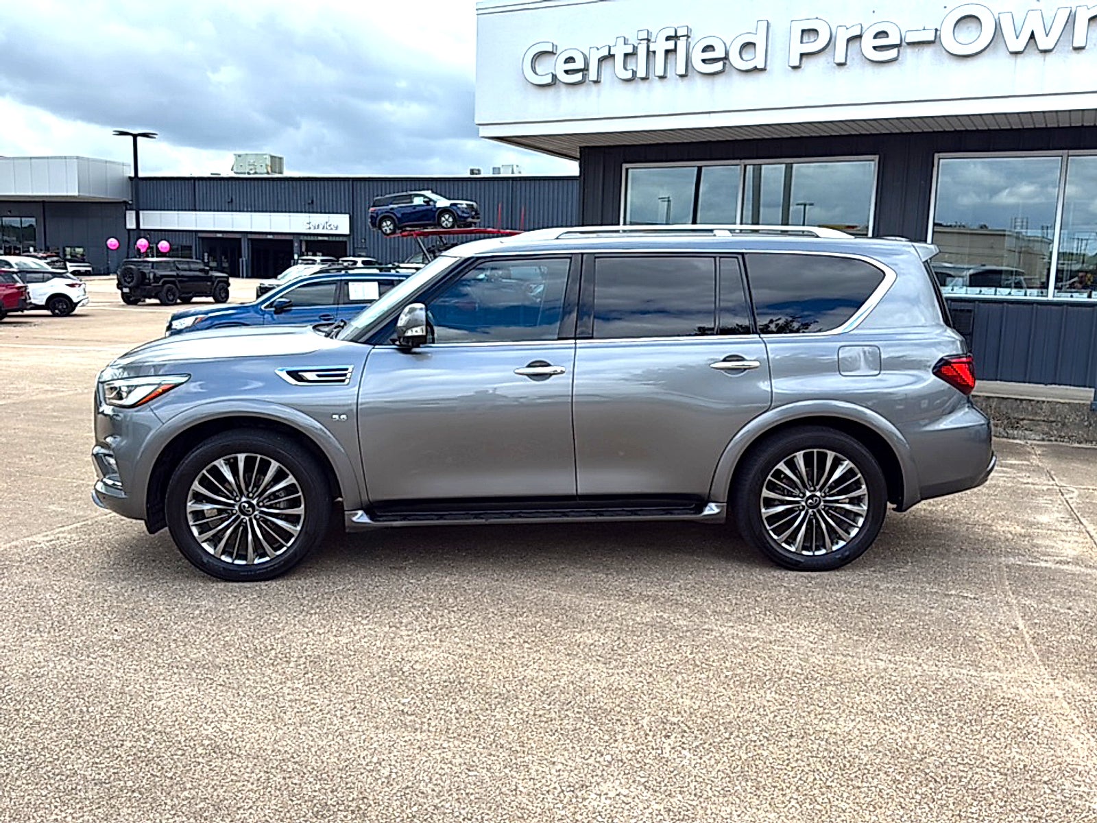 2018 INFINITI QX80 RWD