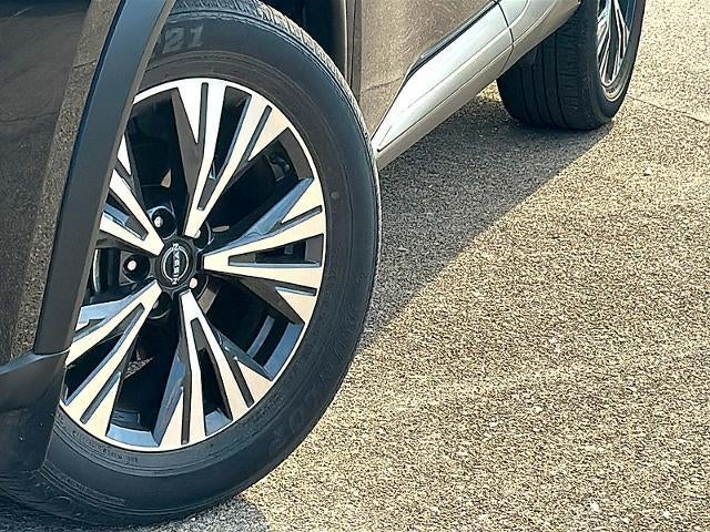 2023 Nissan Rogue FWD SV