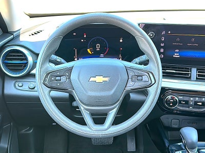 2025 Chevrolet Trax FWD LT