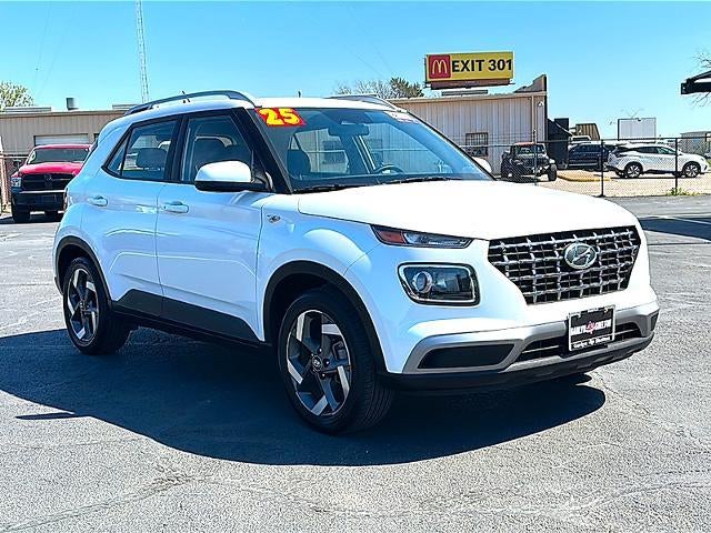 2025 Hyundai VENUE SEL IVT