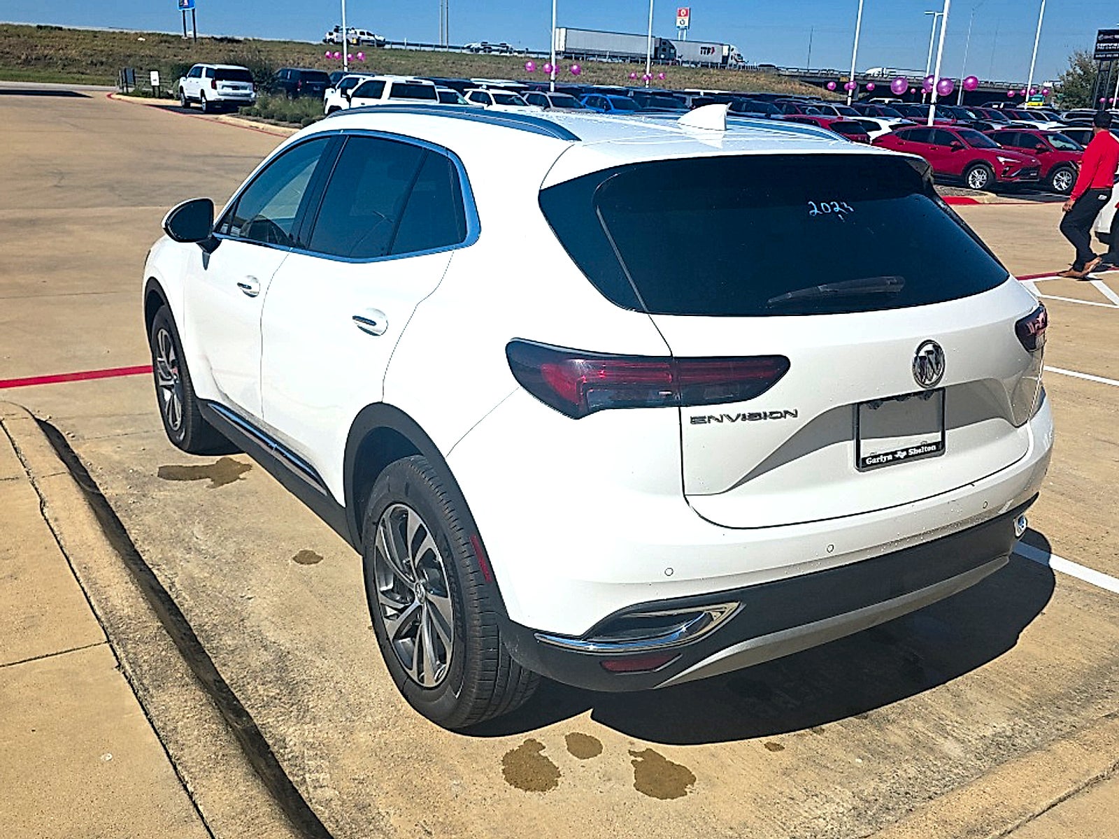 2023 Buick Envision Essence FWD