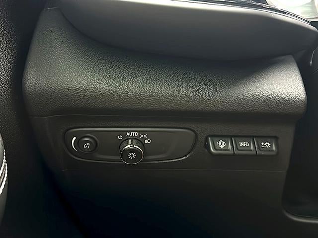 2023 Buick Envision FWD 4dr Avenir