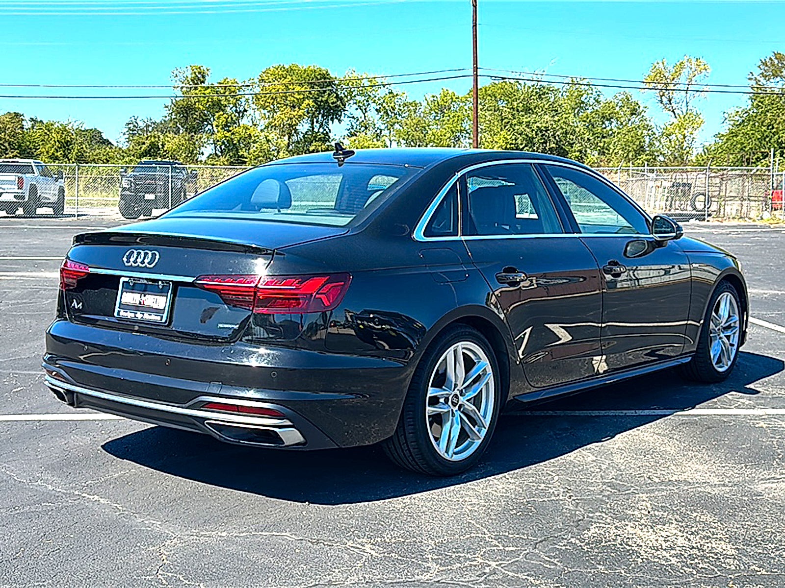 2023 Audi A4 Premium Plus 45 TFSI S line quattro S tronic