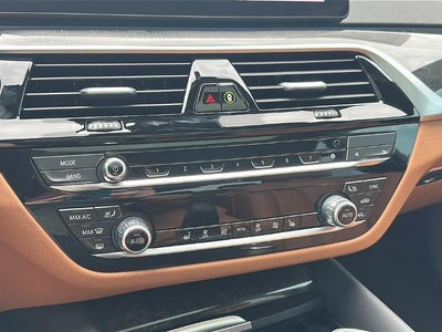 2023 BMW 530e xDrive Plug-In Hybrid