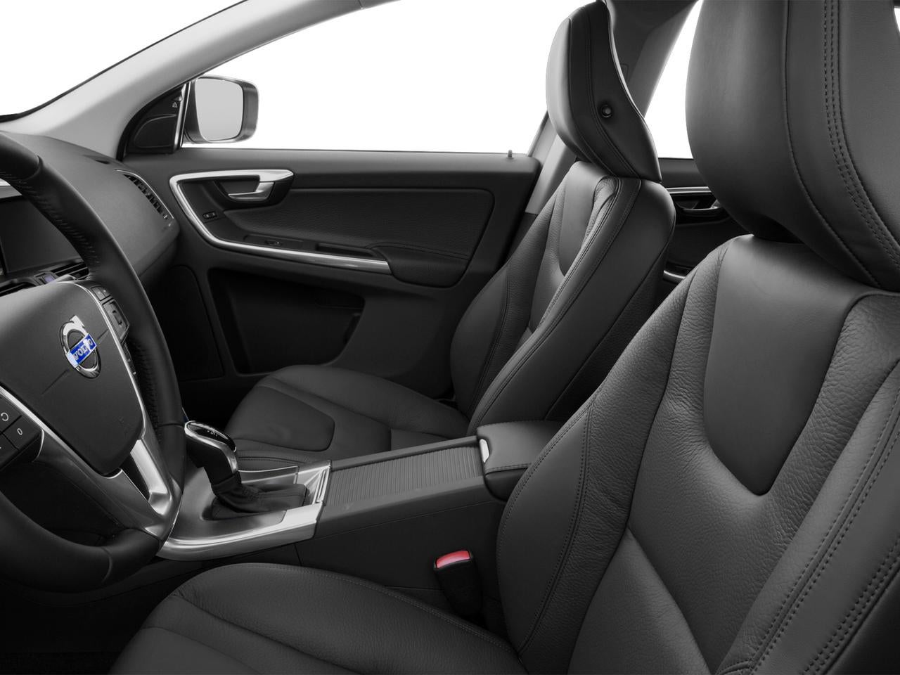 2015 Volvo XC60 2015.5 FWD 4dr T5 Drive-E Platinum