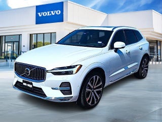 2023 Volvo XC60 B5 FWD Ultimate Bright Theme