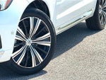 2023 Volvo XC60 B5 FWD Plus Bright Theme