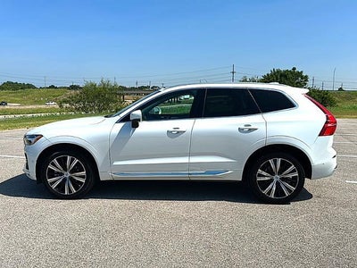 2023 Volvo XC60 B5 FWD Plus Bright Theme