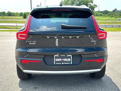 2023 Volvo XC40 B5 AWD Core