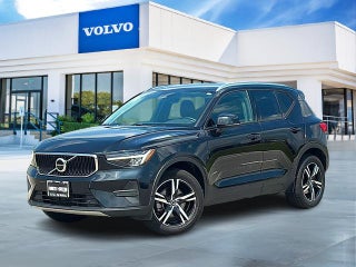2023 Volvo XC40 B5 AWD Core